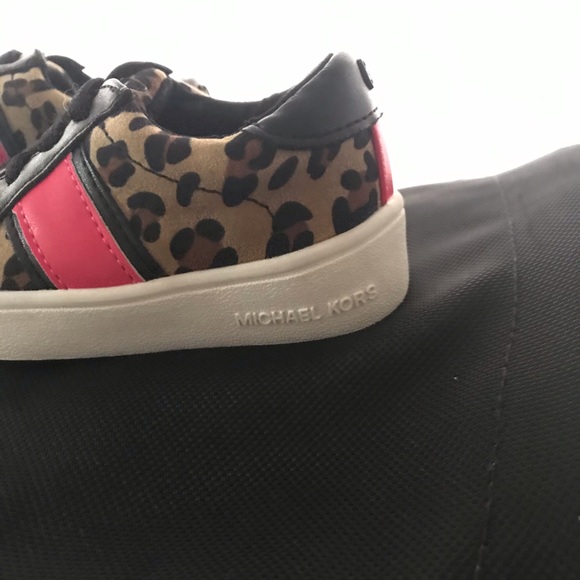 Michael Kors Leopard print shoes - Picture 5 of 9